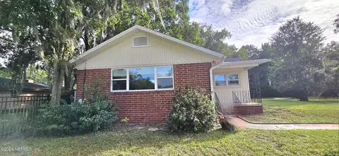 120 Katherine Rd, Jacksonville, FL 32218