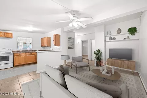 1801 Brookview Dr S, Jacksonville, FL 32246