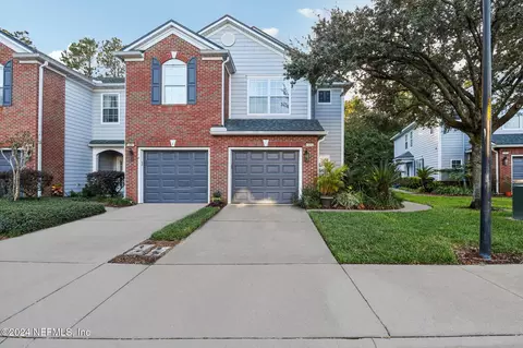 13263 Stone Pond Dr, Jacksonville, FL 32224