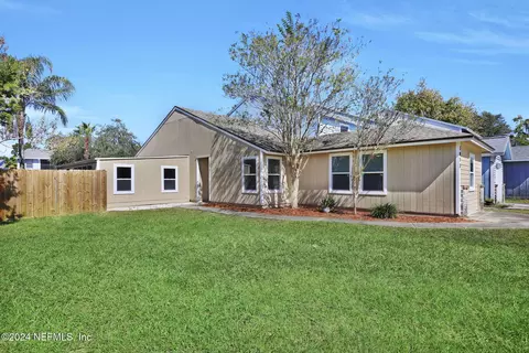 3072 N Cobblewood Ln, Jacksonville, FL 32225