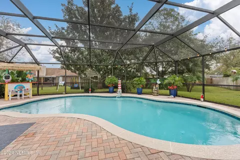 14237 Falcon Crest Dr, Jacksonville, FL 32224