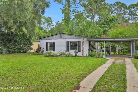 3539 Eve Dr E, Jacksonville, FL 32246