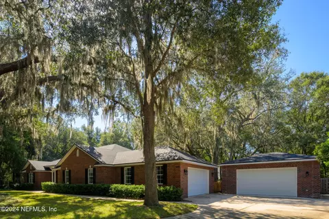 349 Old Plantation Dr, Saint Augustine, FL 32086