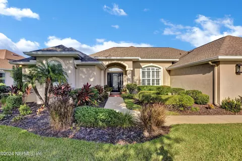 9 Lakeside Pl E, Palm Coast, FL 32137