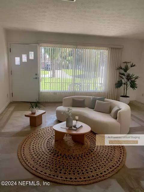 10558 Tulsa Rd, Jacksonville, FL 32218