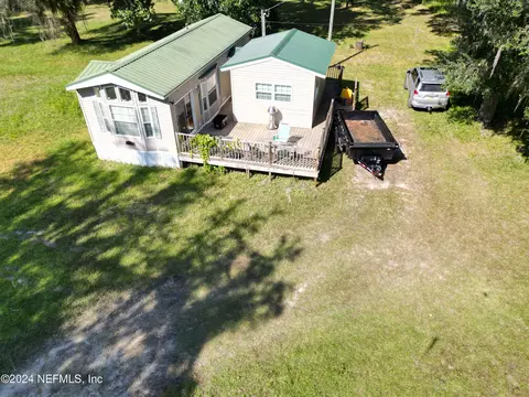 11265 NE 151st St, Fort Mc Coy, FL 32134