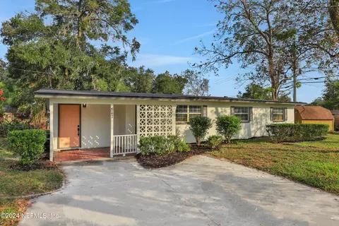 547 Baisden Rd, Jacksonville, FL 32218