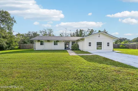 1369 Riviera Dr, Green Cove Springs, FL 32043