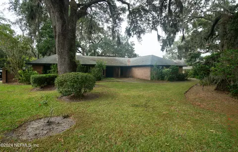3084 Isser Ln, Jacksonville, FL 32257