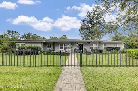 4604 Avon Ln, Jacksonville, FL 32210