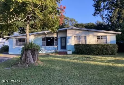 3875 Copper Cir E, Jacksonville, FL 32207