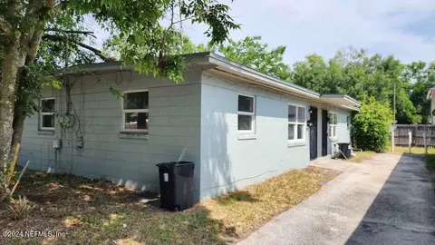 1657 Union St W, Jacksonville, FL 32209