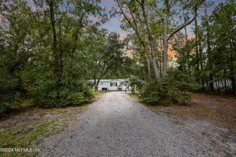 75123 Johnson Lake Rd, Yulee, FL 32097