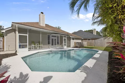 5536 Dover Crest Ln, Jacksonville, FL 32258