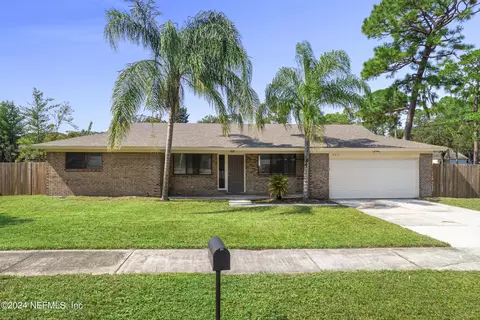8812 Heavengate Ln, Jacksonville, FL 32257