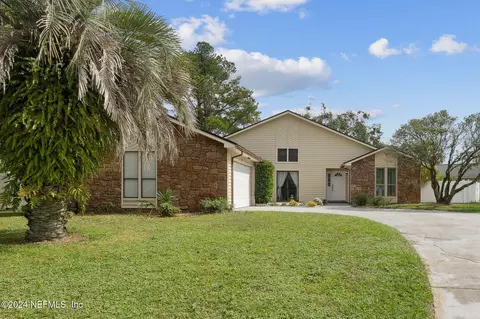 10209 Bear Valley Rd, Jacksonville, FL 32257