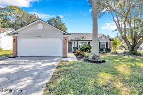 6651 Shiloh Creek Dr, Jacksonville, FL 32244
