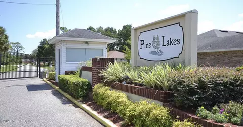 679 S Northside Dr, Jacksonville, FL 32218