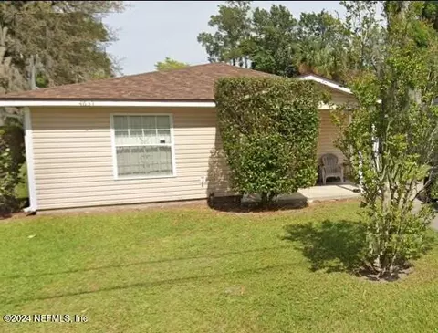 4637 Wood Ave, Jacksonville, FL 32207