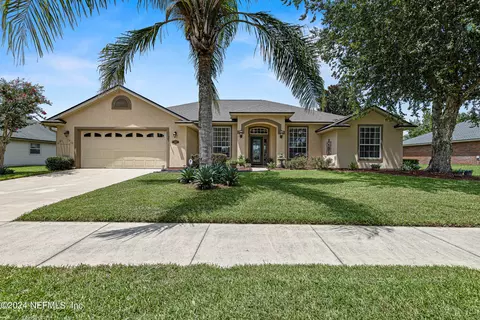 508 S Martin Lakes Dr, Jacksonville, FL 32220