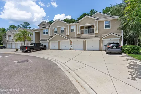 8188 Cabin Lake Cir #101, Jacksonville, FL 32256
