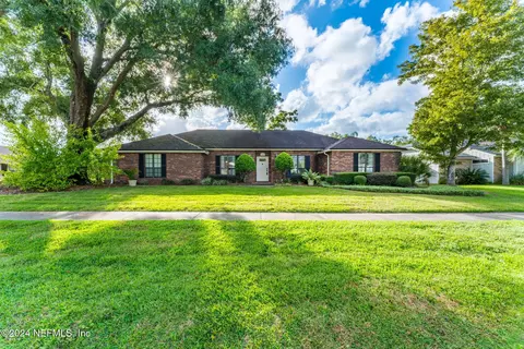 9156 Barnstaple Ln, Jacksonville, FL 32257