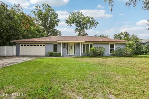 222 Vanderford Rd W, Orange Park, FL 32073