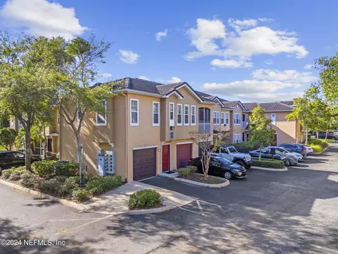 10075 Gate Pkwy N #1303, Jacksonville, FL 32246
