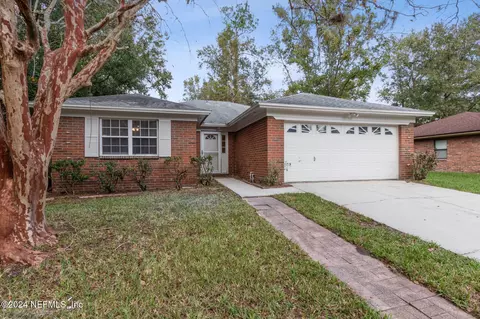 9009 Derrickson Dr, Jacksonville, FL 32210