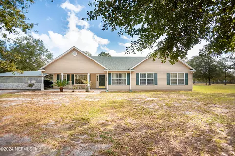 9495 Cowpen Rd, Sanderson, FL 32087