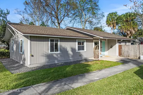 529 Holly Dr, Jacksonville Beach, FL 32250