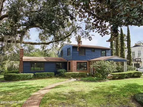 2405 Pineridge Rd, Jacksonville, FL 32207