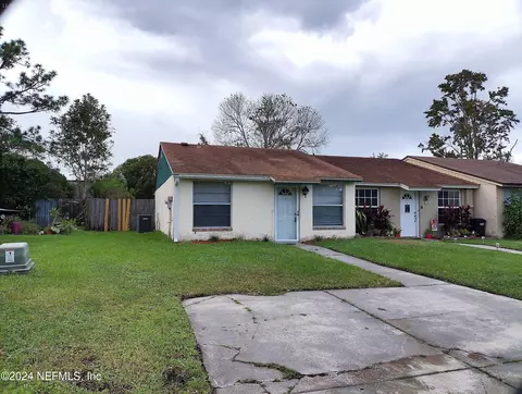 1324 Solar Cir #A, Orange Park, FL 32065