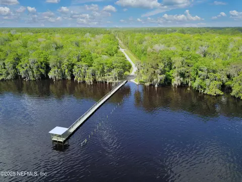 136 Helen Ave, Georgetown, FL 32139 photo 25