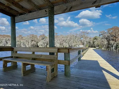 136 Helen Ave, Georgetown, FL 32139 photo 17