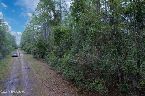 136 Helen Ave, Georgetown, FL 32139 photo 7