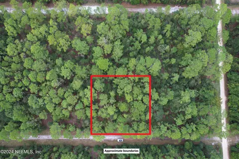 136 Helen Ave, Georgetown, FL 32139