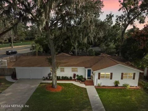 1448 Riverbirch Ln, Jacksonville, FL 32207