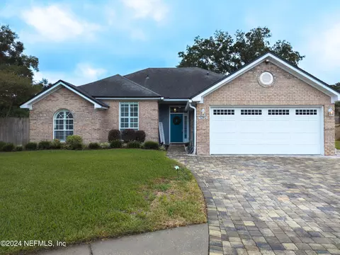 4879 Susanna Woods Ct, Jacksonville, FL 32257