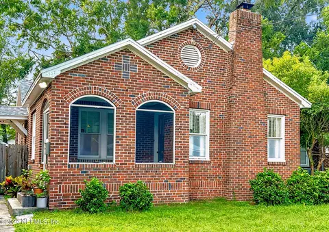 4557 Ramona Blvd, Jacksonville, FL 32205