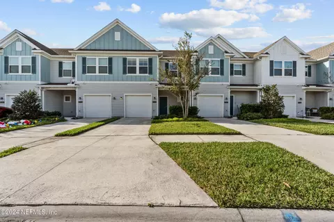 12884 Josslyn Ln, Jacksonville, FL 32246