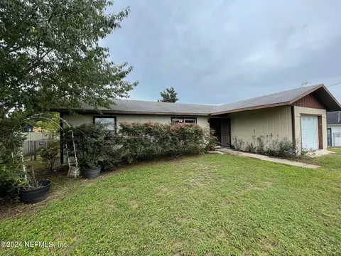 27 Almond Drive Run, Ocala, FL 34472