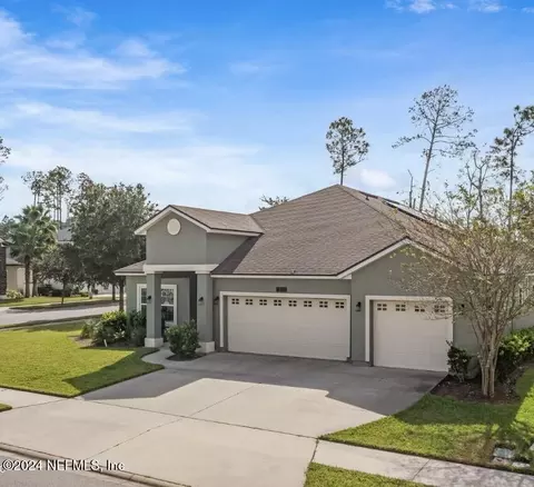 13 Carnauba Way, Jacksonville, FL 32256