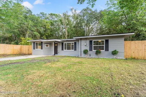 3668 Nicholas Cir S, Jacksonville, FL 32207
