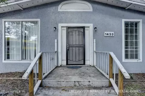1433 W 33rd St, Jacksonville, FL 32209