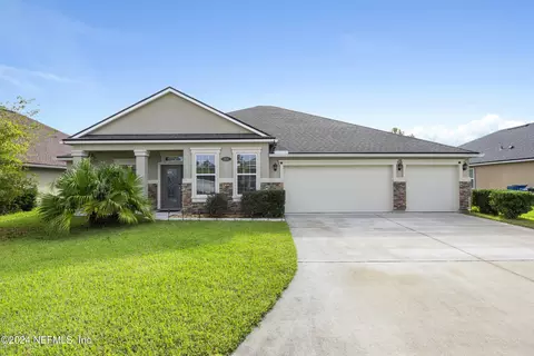 808 Macbeth Ct, Saint Johns, FL 32259