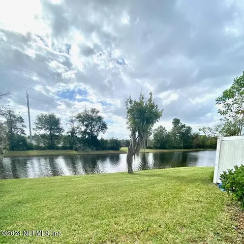 1556 Biscayne Bay Dr, Jacksonville, FL 32218