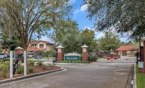 780 Ginger Mill Dr, Saint Johns, FL 32259