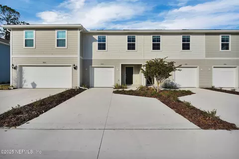 1920 Normandy Pines Ln, Jacksonville, FL 32221