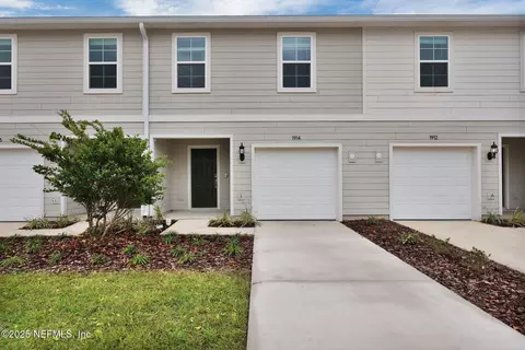 1914 Normandy Pines Ln, Jacksonville, FL 32221